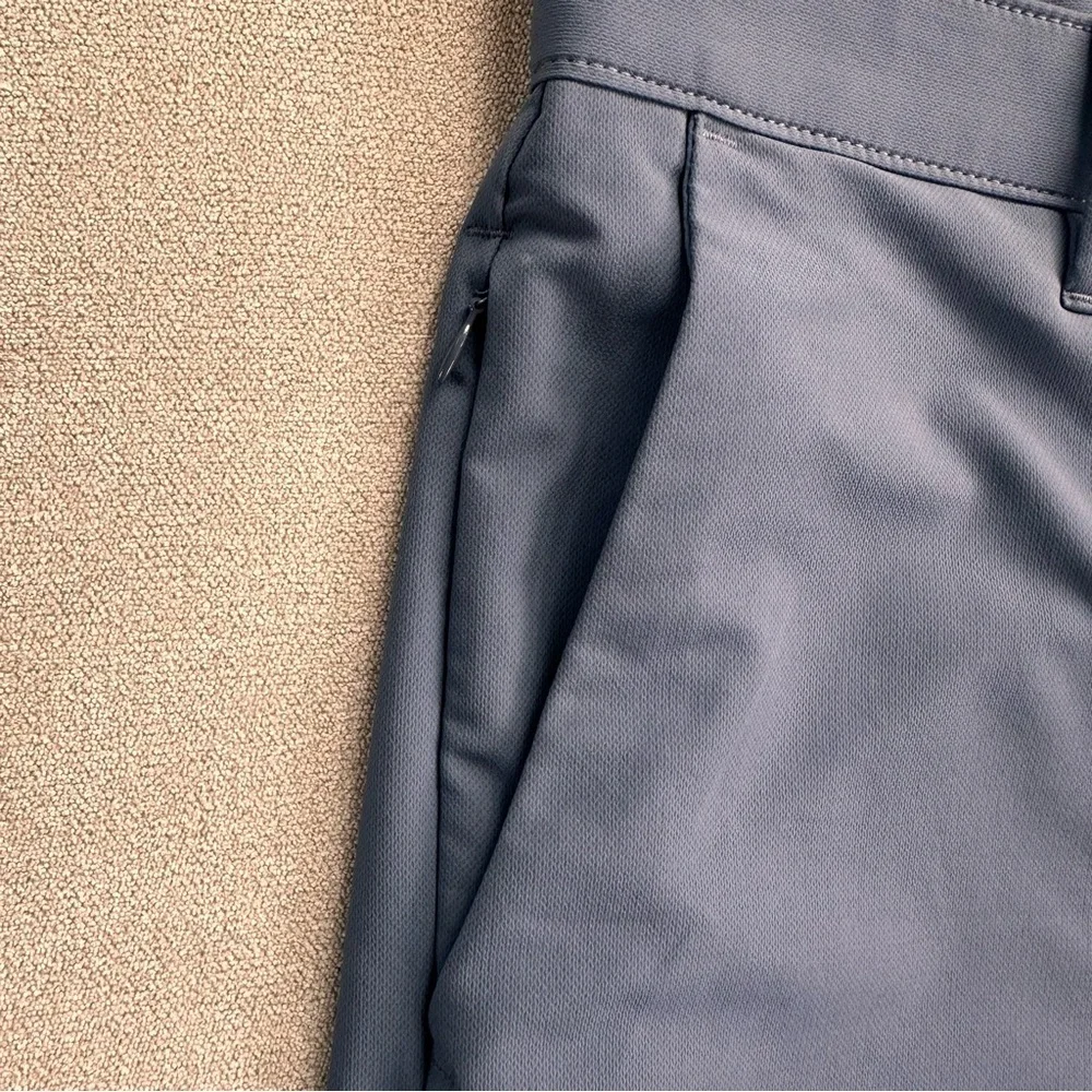Banana Republic Flat Front Performance Pants. Blue. 40x32. NWT